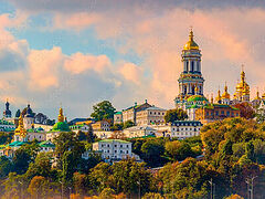 Ukraine ramping up persecution of Kiev Caves Lavra and canonical Church