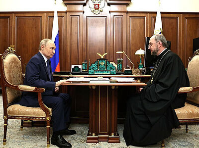 Президент России провел встречу с руководителем фонда «Круг добра» протоиереем Александром Ткаченко