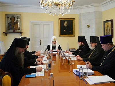 Святейший Патриарх Кирилл возглавил работу Архиерейского совета Московской митрополии
