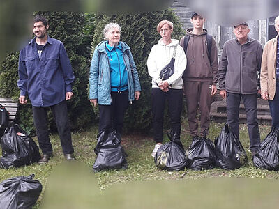 Приходы храмов Брянской епархии оказали помощь пострадавшим жителям Суземского района
