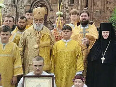 Ukrainian hierarch returns to service after heart surgery
