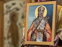 ROCOR London cathedral receives relics of 17th-century Holy Hierarch
