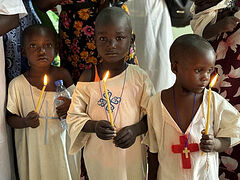 Orthodox Mission from Greece celebrates mass Baptism in Uganda (+VIDEO)