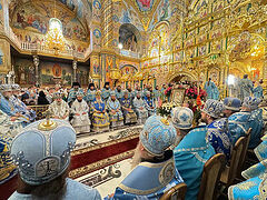 350th anniversary of Pochaev miracle against Tatars—24 hierarchs, thousands of pilgrims (+VIDEOS)