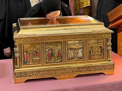 15 августа в Алексеевский монастырь привезут самую большую в России частицу мощей Святителя Николая