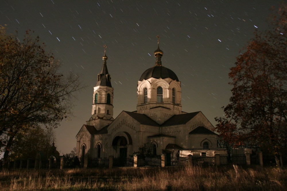 Ο Ναός του Αγίου Νικολάου το βράδυ