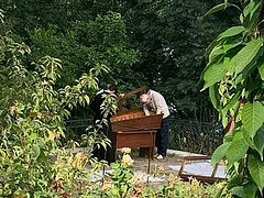 State employees found desecrating Kiev Caves relics