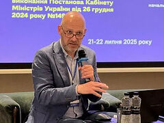 Πρόσθεσε ότι για την καθυστέρηση στην εκτέλεση των εντολών του κράτους, η Ουκρανική Ορθόδοξη Εκκλησία θα έχει ποινικές ευθύνες