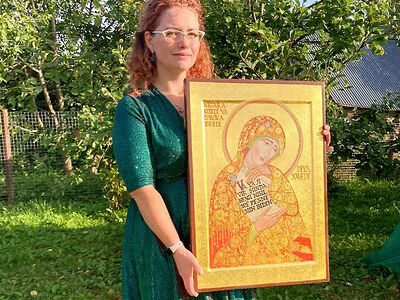 Икону «Курдисса» написала русская, а молебен – грек и американка