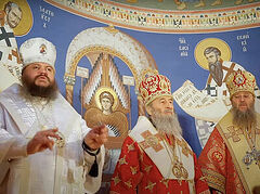 Ukraine detains another UOC bishop for military service