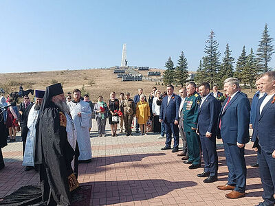 В Донецкой епархии молитвенно отметили 82-ю годовщину освобождения Донбасса от немецко-фашистских захватчиков