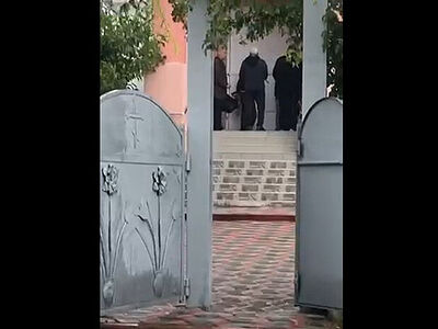 Раскольники захватили храм канонической Церкви в селе Керстенцы Черновицкой области Украины