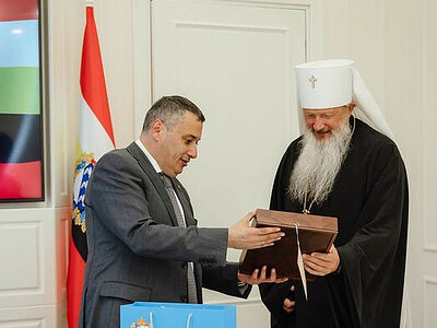 Митрополит Вятский и Слободской Марк посетил Курск с гуманитарной миссией