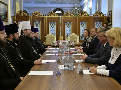 Донецкая епархия и Администрация столицы ДНР подписали Соглашение о взаимодействии