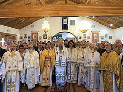 Romanian Orthodox church consecrated in Sacramento (+VIDEO)