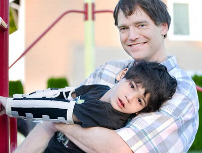 Нет никого более мужественного, чем папы детей-инвалидов