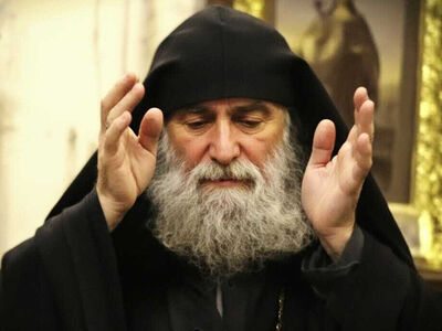 «Голова болит?! Радоваться нужно – значит, мозг в голове есть!»