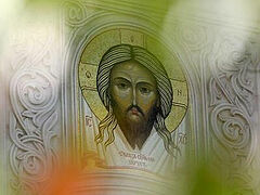 «Δεν θα υπάρχουν για σένα άλλοι θεοί εκτός από Μένα»