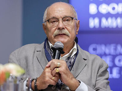 Святейший Патриарх Кирилл поздравил Никиту Сергеевича Михалкова с 80-летием