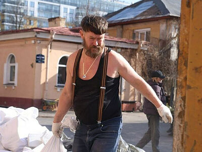 Про пьяного пионера и бомжа