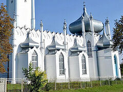 Armed raiders seize historic Orthodox church in Moshny, Cherkasy Province (+VIDEO)