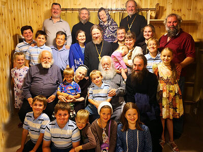 «Всегда радостный, солнечный, точно светится»