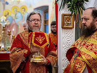 Божественная литургия в Свято-Климентовском Инкерманском монастыре