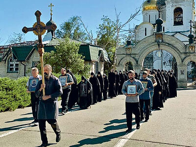 Молитва под бомбежками в обители старца Зосимы