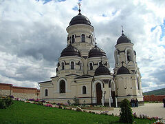 Church most trusted institution in Moldova