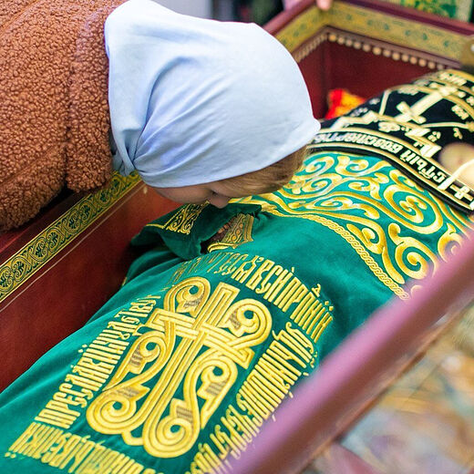 Μέσω των θλίψεων στην πίστη