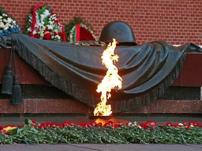 О русском праве интерпретировать историю