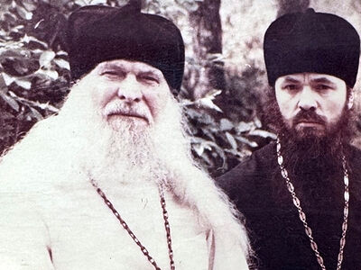 Рождественский архимандрит