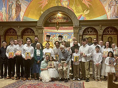 15 baptized at Houston church