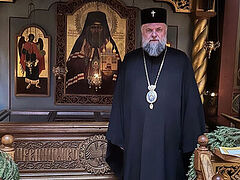 Romanian Metropolitan visits St. John of San Francisco’s relics and cell