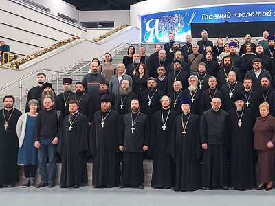 Резолюция Совещания <br> епархиальных древлехранителей, архитекторов <br> и представителей епархиальных отделов культуры