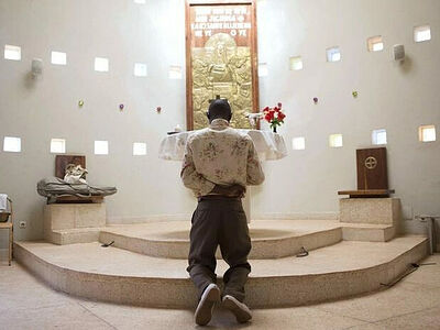 В Уганде мусульманин зарезал своего сына за переход в христианство