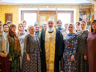 В Великих Луках открылись первые курсы сестёр милосердия