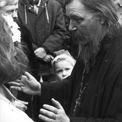 «Σύντομα έρχονται τα Χριστούγεννα και εσύ ακόμα σκέφτεσαι πώς να ξεφορτωθείς το παιδί σου;»