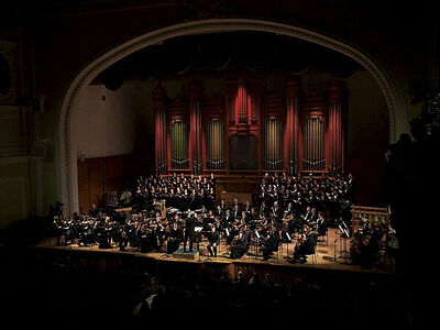 В Большом зале Московской консерватории открылся IX Международный великопостный хоровой фестиваль