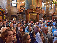 Orthodox cradle retention in America stands at roughly 60% according to Pew data