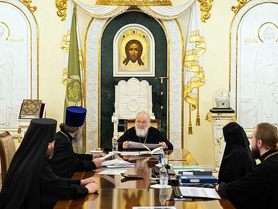 Святейший Патриарх Кирилл провел совещания с настоятелями строящихся храмов Москвы