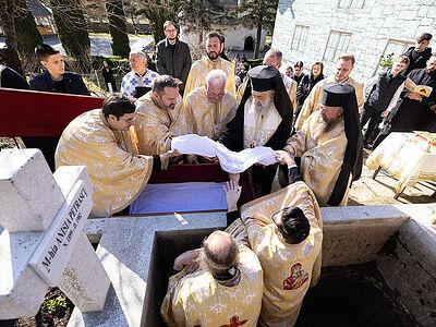 В Румынии обретены мощи прп. Филотимии, матери прп. Дометия Милостивого