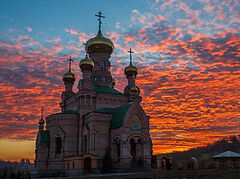 Ukraine orders monastery to sever ties with the UOC Kiev Metropolia