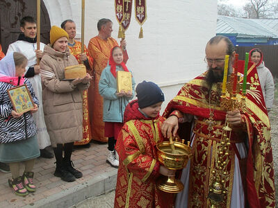 Радость пасхальную не зовите – она сама придет
