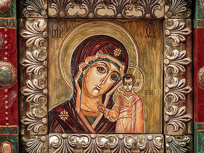 Внутренний свет икон на фарфоре