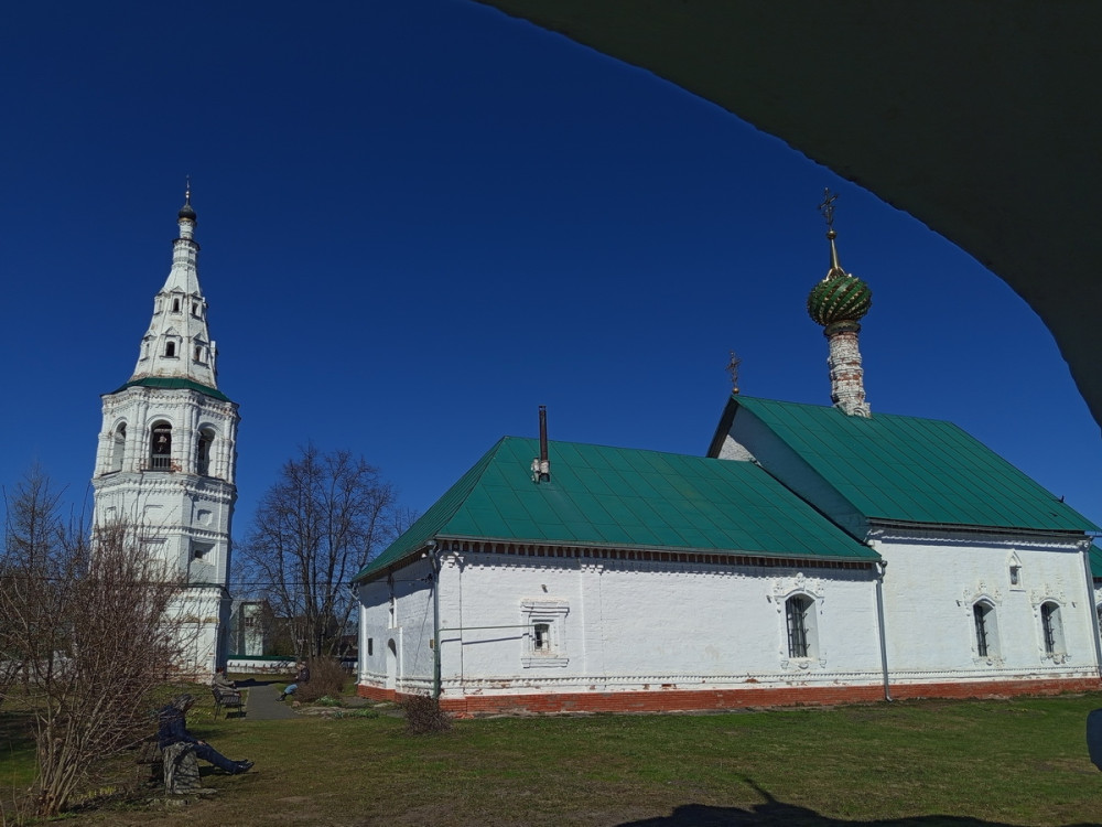 Just outside Suzdal. The village of Kideksha