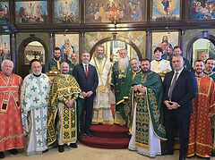 Serbian and Bulgarian bishops concelebrate in Illinois on feast of Holy Spirit
