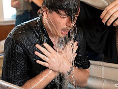 20+ baptized at Orthodox church in Mississippi