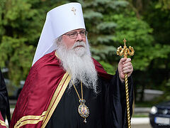 Metropolitan Tikhon of the OCA turns 60