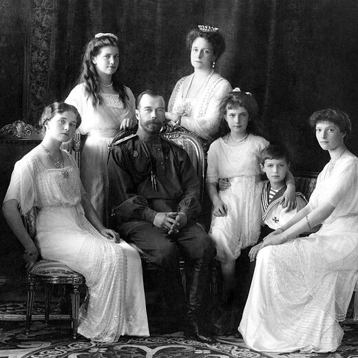 Педагогија царских страстотрпаца и драма савременог родитељства